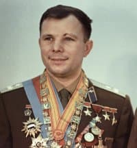 Краткая биография Юрия Гагарина